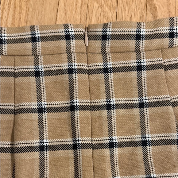 Wilfred Neutral Plaid Mini Skirt - Picture 4 of 5